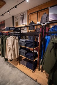 Modular apparel wall shelving and racking display